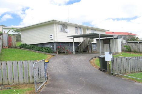 Photo of property in 25 Maywood Crescent, Glen Eden, Auckland, 0602