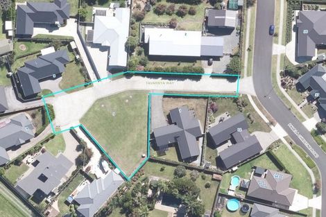 Photo of property in 3 Tavarnya Way, Patumahoe, Pukekohe, 2679