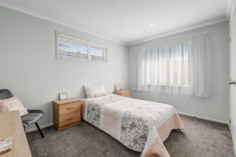 Photo of property in 24 Minerva Avenue, Helensville, 0800