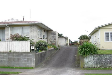 Photo of property in 35b Clemow Road, Fitzroy, New Plymouth, 4312