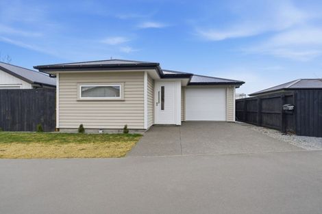Photo of property in 4 Olearia Lane, Woodend, 7610