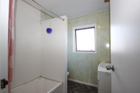 Photo of property in 5b Kilkee Terrace, Flaxmere, Hastings, 4120