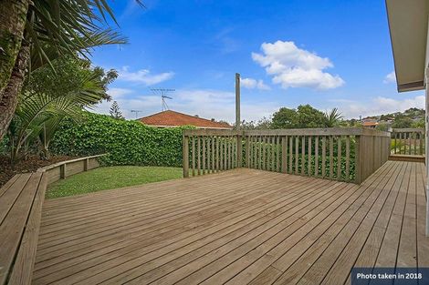 Photo of property in 1/17 Sandiacre Way, Browns Bay, Auckland, 0630