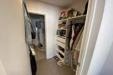 Photo of property in 10 Ti Kouka Lane, Sandringham, Auckland, 1025