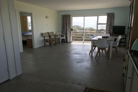 Photo of property in 2/31 Findlay Street, Moturoa, New Plymouth, 4310
