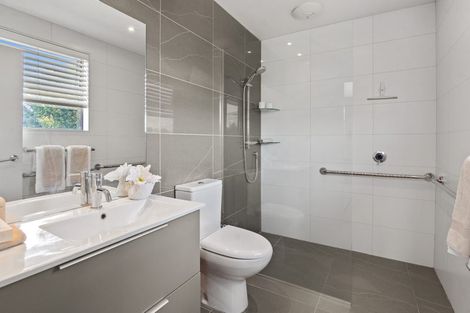 Photo of property in 48 Hebron Road, Waiake, Auckland, 0630