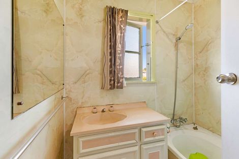 Photo of property in 68 Marumaru Street, Marton, 4710