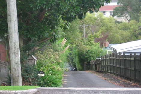 Photo of property in 67a Woodglen Road, Glen Eden, Auckland, 0602