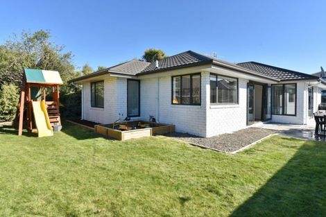 Photo of property in 10a Puhara Avenue, Parklands, Christchurch, 8083