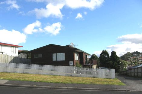 Photo of property in 15 Grenadine Place, Unsworth Heights, Auckland, 0632