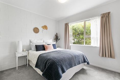 Photo of property in 2/34 Watea Road, Sandringham, Auckland, 1025