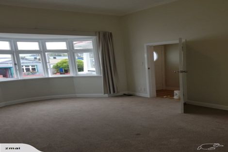 Photo of property in 30 Normanby Street, Newtown, Wellington, 6021