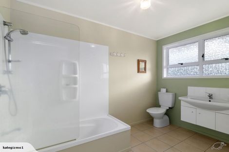 Photo of property in 8 Carlton Street, Glenholme, Rotorua, 3010