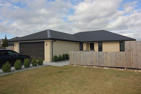 Photo of property in 57 Beaumont Drive, Rolleston, 7614