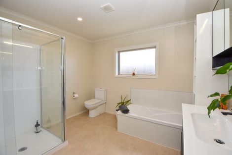 Photo of property in 50 Armstrong Avenue, Carterton, 5713