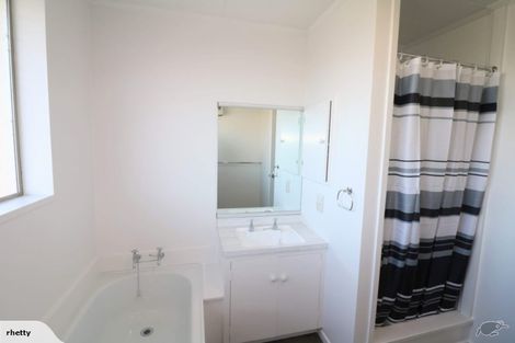 Photo of property in 1/105 North Street, Seaview, Timaru, 7910