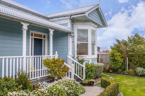 Photo of property in 32a Esther Street, Martinborough, 5711