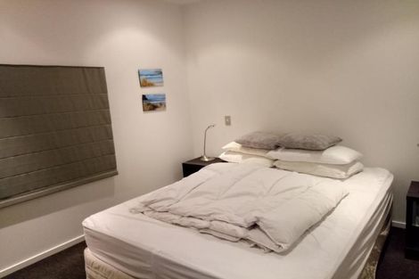 Photo of property in 407/7 Humber Street, Pandora, Napier, 4110