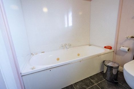 Photo of property in 42 Musselburgh Rise, Musselburgh, Dunedin, 9013