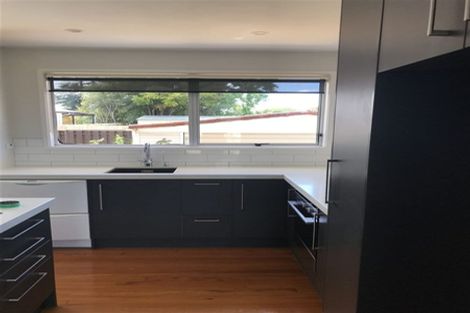 Photo of property in 51 Reelick Avenue, Pakuranga Heights, Auckland, 2010