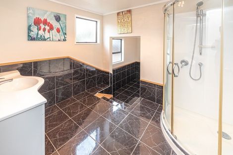 Photo of property in 8 Ash Place, Aramoho, Whanganui, 4500