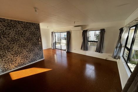 Photo of property in 30a Jacaranda Place, Kerikeri, 0230