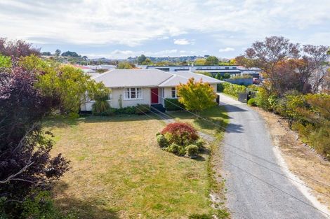 Photo of property in 24 Lansdowne Crescent, Lansdowne, Masterton, 5810