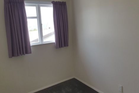 Photo of property in 34-40 Cheshire Street, Cannons Creek, Porirua, 5024