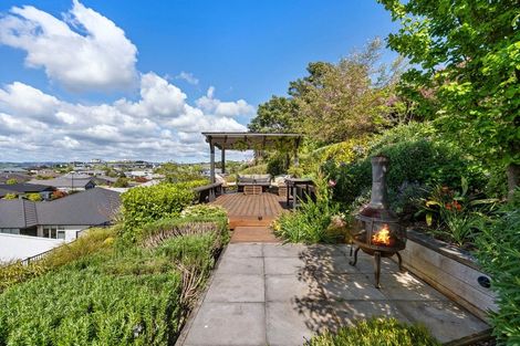 Photo of property in 29 Lakeside Terrace, Omokoroa, 3114