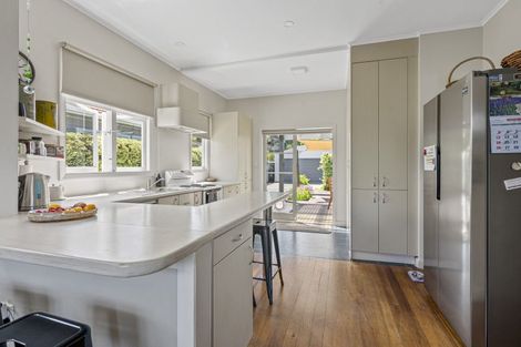 Photo of property in 5 Sanders Avenue, Marewa, Napier, 4110