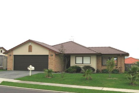 Photo of property in 9 Richfield Crescent, Westgate, Auckland, 0614