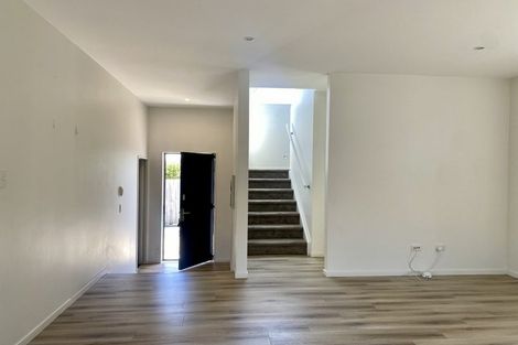 Photo of property in 227a Penrose Road, Mount Wellington, Auckland, 1060