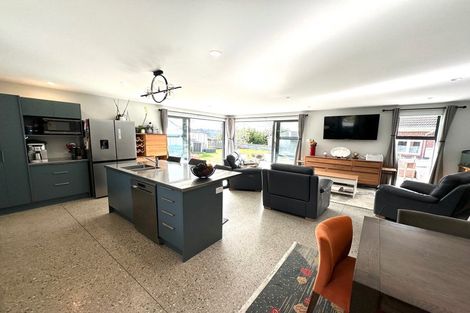 Photo of property in 214 Clyde Street, Balclutha, 9230