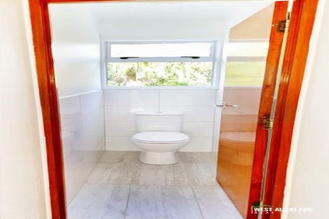 Photo of property in 67 Pine Avenue, Henderson, Auckland, 0612