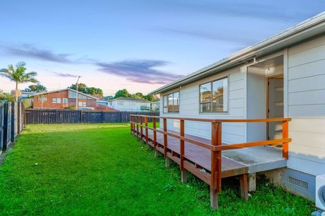 Photo of property in 35 Darnell Crescent, Clover Park, Auckland, 2019