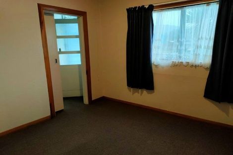 Photo of property in 4 Clifford Street, Clinton, 9534