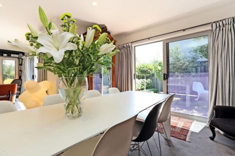 Photo of property in 48a Te Aute Road, Havelock North, 4130