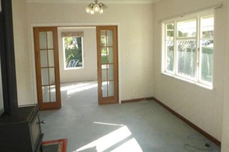 Photo of property in 145 Kings Crescent, Hutt Central, Lower Hutt, 5010