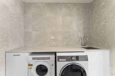 Photo of property in 8b Longstead Avenue, Papamoa Beach, Papamoa, 3118