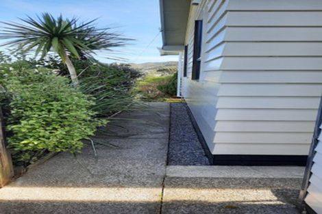 Photo of property in 11b Lomita Road, Johnsonville, Wellington, 6037