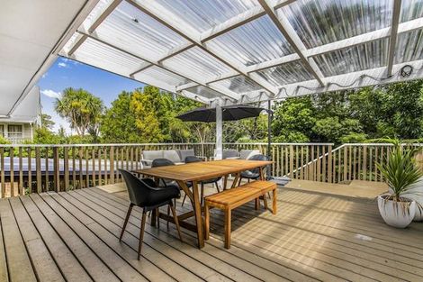 Photo of property in 81 Kemp Road, Massey, Auckland, 0614