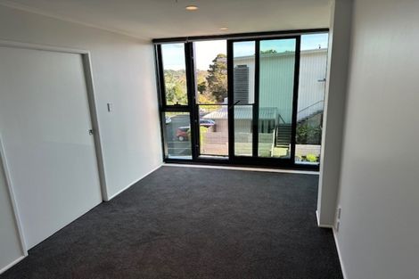 Photo of property in 30/6d Westward Ho, Glen Eden, Auckland, 0602