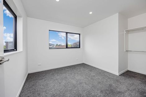 Photo of property in 8 Funnell Place, Manurewa, Auckland, 2102