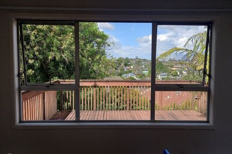 Photo of property in 10 Aralia Road, Sunnynook, Auckland, 0620