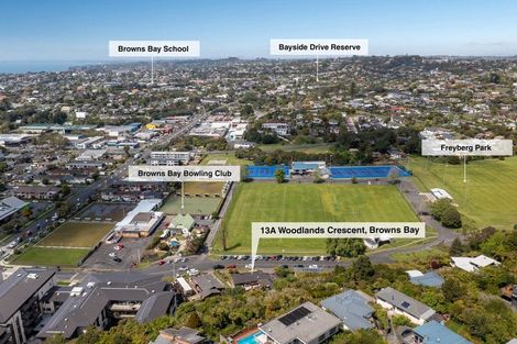 Photo of property in 1/13 Woodlands Crescent, Browns Bay, Auckland, 0630