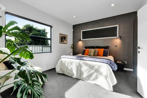 Photo of property in 208 Powderham Street, New Plymouth, 4310