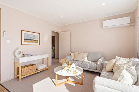 Photo of property in 73b Great North Road, Saint Johns Hill, Whanganui, 4501