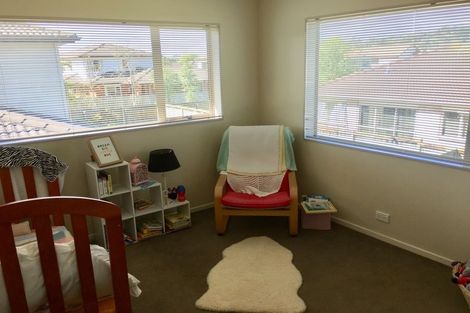 Photo of property in 5 Moravale Lane, Flat Bush, Auckland, 2016