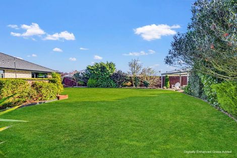 Photo of property in 13 Raymond Place, West Melton, 7618