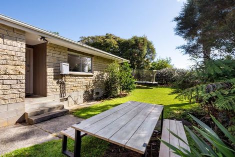 Photo of property in 23 Berkley Avenue, Hillcrest, Hamilton, 3216